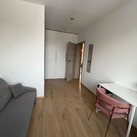 Przestronny 3 Pokojowy Park * Ostrow Wielkopolski