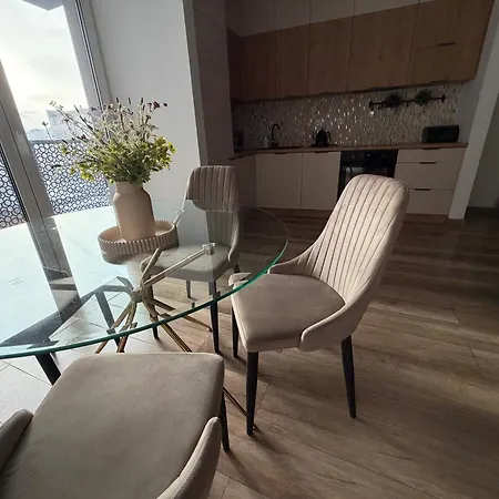 Przestronny 3 Pokojowy Park *